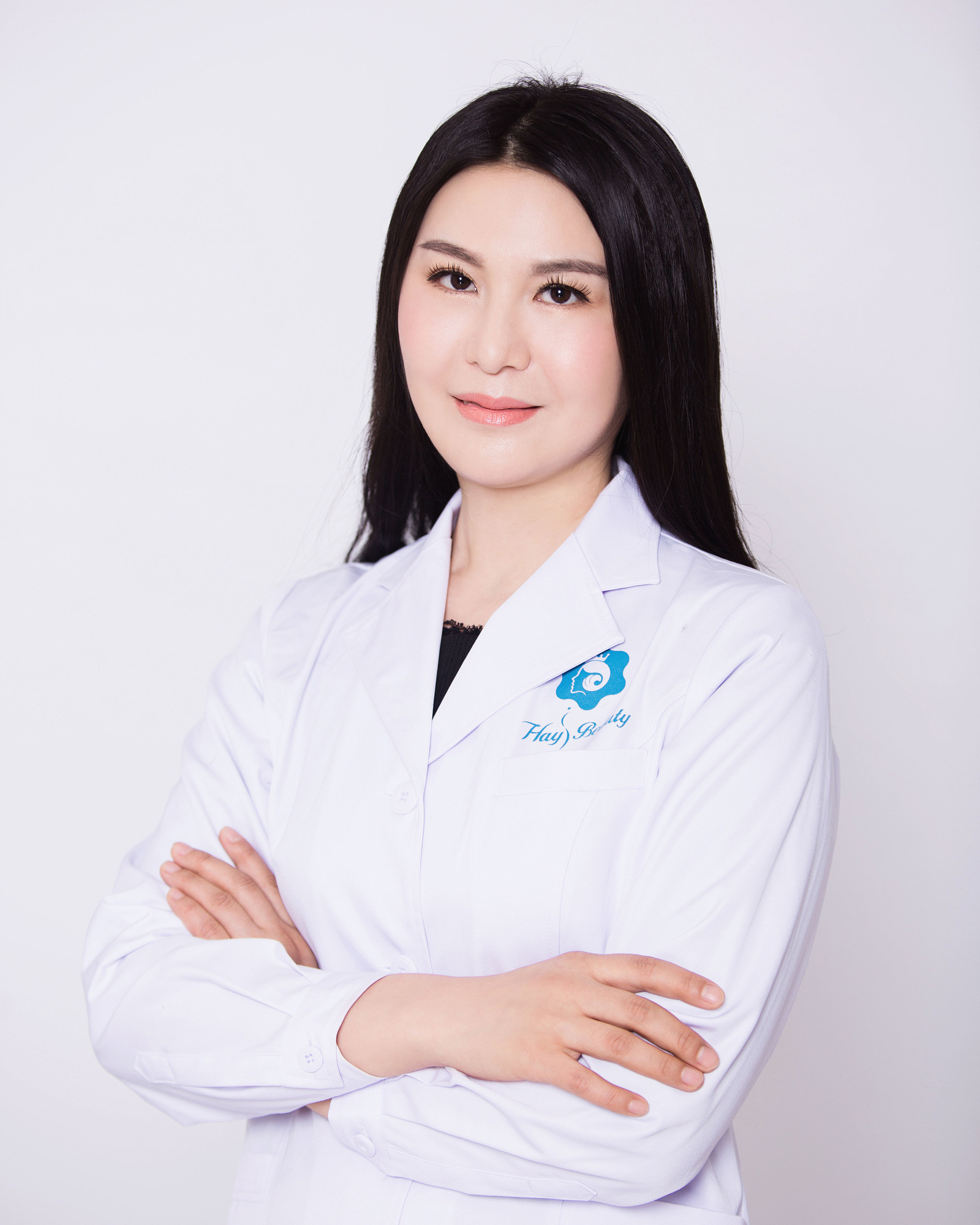 王秀萍主任医师 泉州海峡医疗美容 擅长:眼部整形 胸部整形