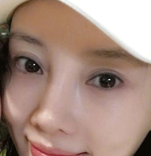 杨幂开眼角李小璐隆鼻?没整容的明星还不如你!近几年