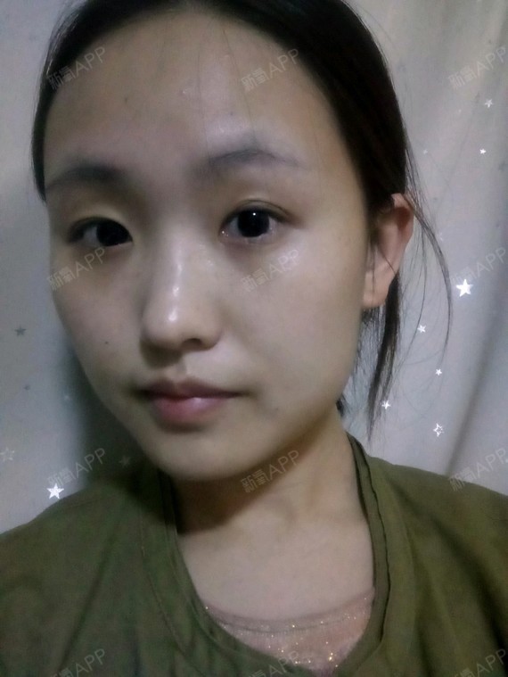 原来在银行工作2年,目前在一家私募机构做投资