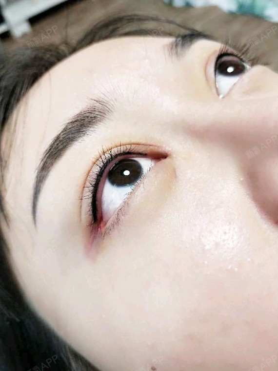 半永久美瞳线
