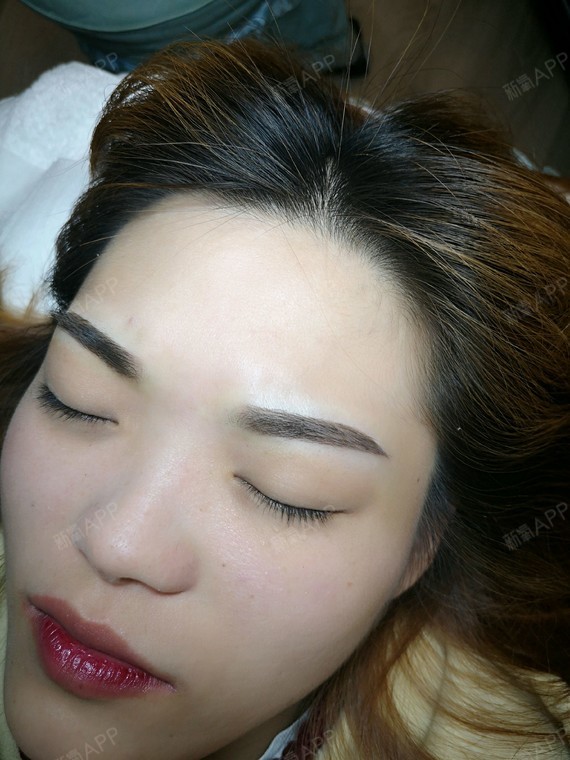 半永久眉毛小仙女探店纹眉记西施美绣