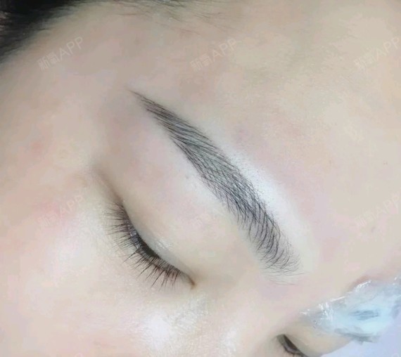 半永久纹眉好不好_效果图_氧气_wl5cb54半永久纹眉术6