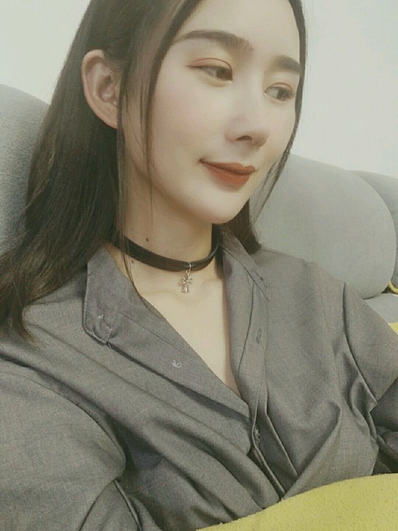 假体隆鼻后需不需要换假体现今隆鼻手术越来越