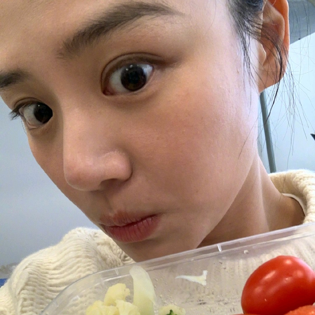 马思纯双眼皮成肉条肉条双眼皮怎么救