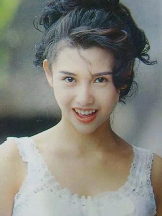 8090年代那些神仙颜值的香港女星邱淑贞