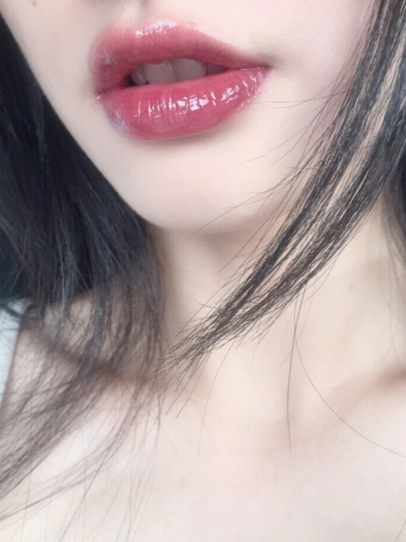 立体的嘴唇92才会有少女感75-9393嘴唇有质感