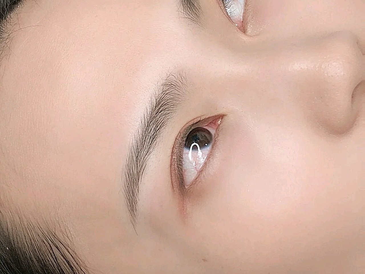 眉形设计时很耐心,直到满意为止,做的时候也不疼,老_圈子-新氧美容