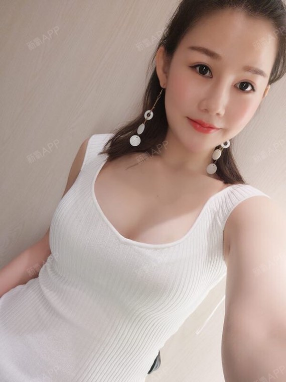 12岁男孩胸部有点大是什么原因引起的