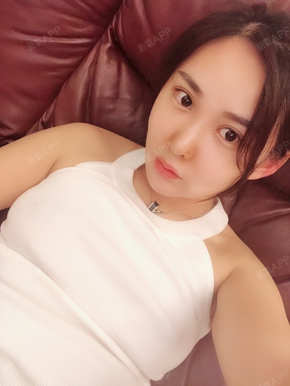 肋骨鼻部多项第11天 鼻头还是圆 不过比前两天好多了
