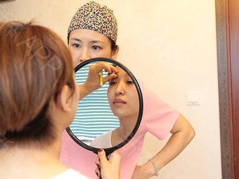 从神造亚当和夏娃那时候起,衰老就与我们同在