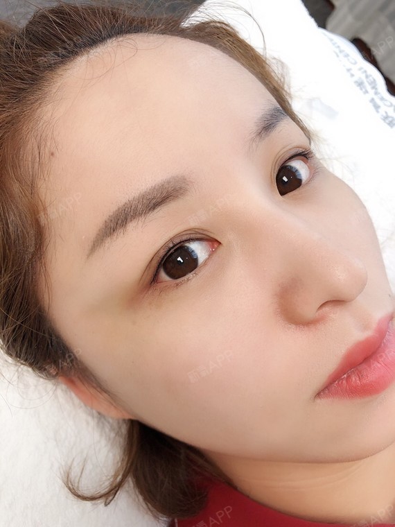 半永久美瞳线