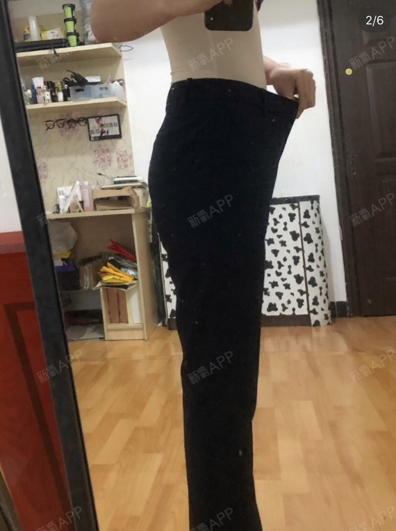 吸脂瘦腹部