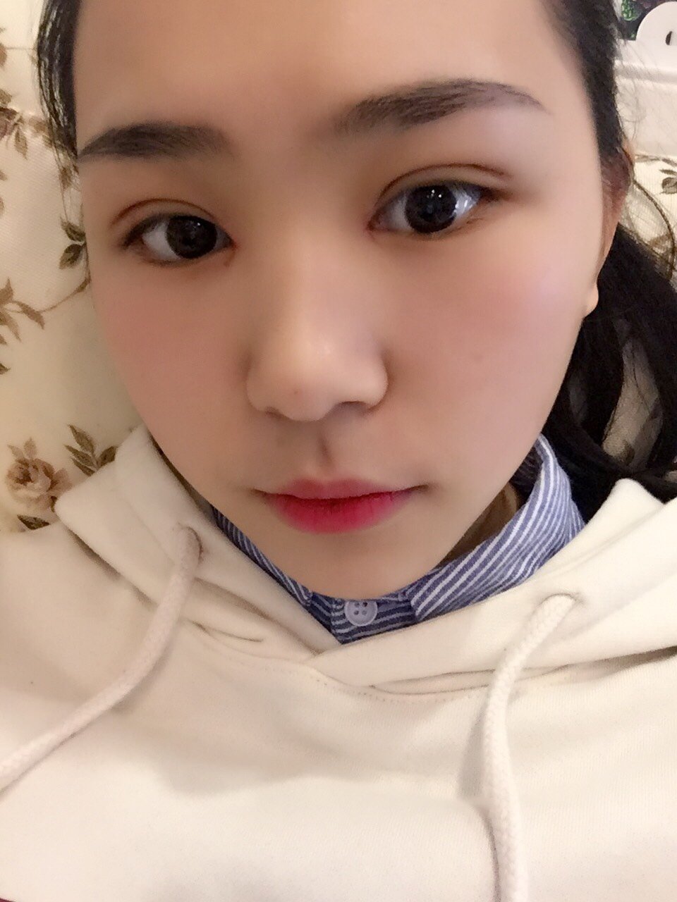 这是我本人真实的照片,也不是托,也没有任何p图的