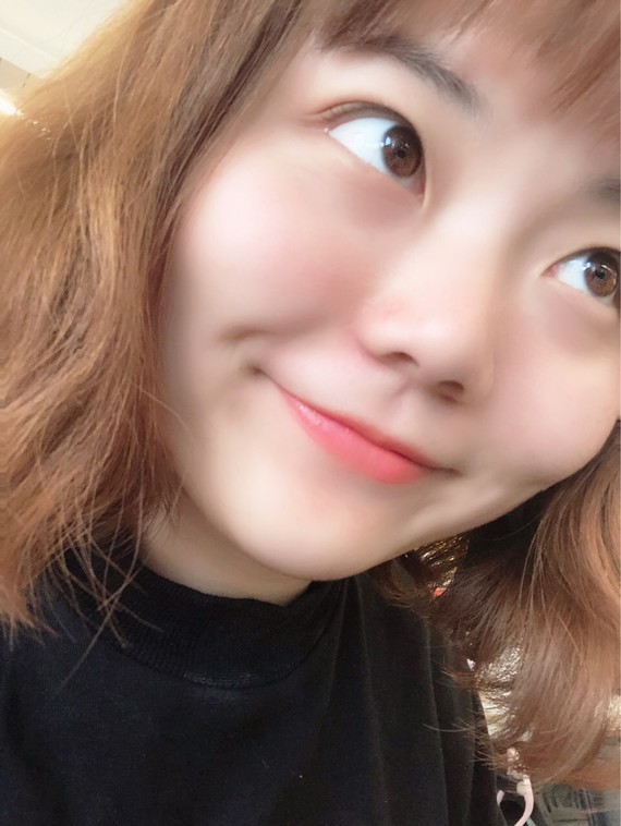 酒窝还是肉坑傻傻分不清反正我有坑哈哈哈哈哈