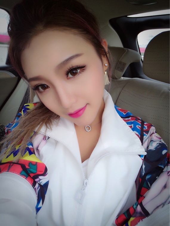 隆鼻取出假体后要注意什么1睡觉垫高枕头爱美