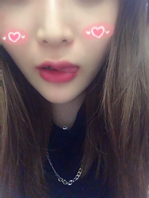 嘟嘟唇像张馨予,变身性感小可爱就这么简单