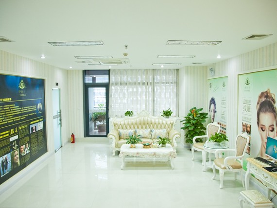 为什么需要祛眼袋?很多人没有概念,认为眼袋不