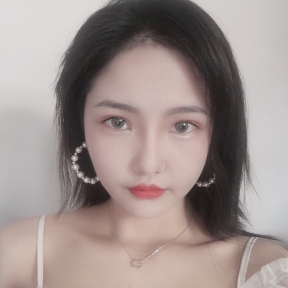 我的短脖子锁骨很ok了就差一支肉毒素的距离