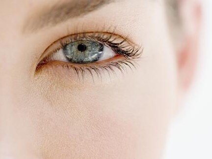 双眼皮失败表现及修复方法几种常见的失败表现