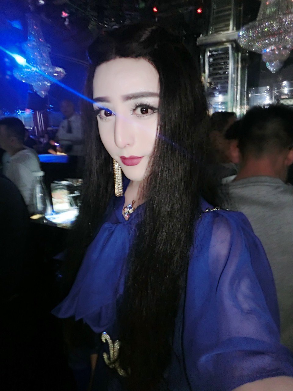 大家好,我是范冰冰特型演员夏冰,和很多明星合作录制_圈子-新氧美容