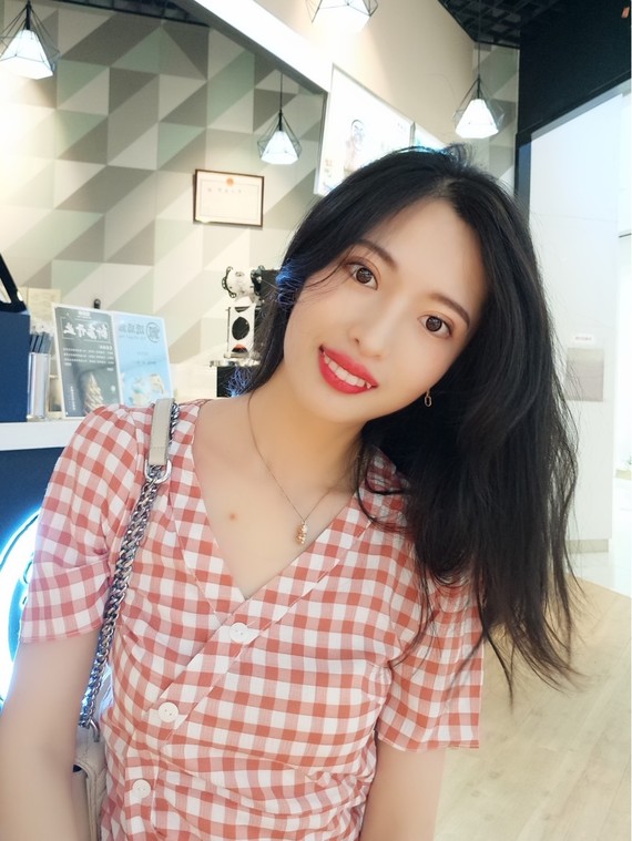 水瓶座天秤男与双子座女图片