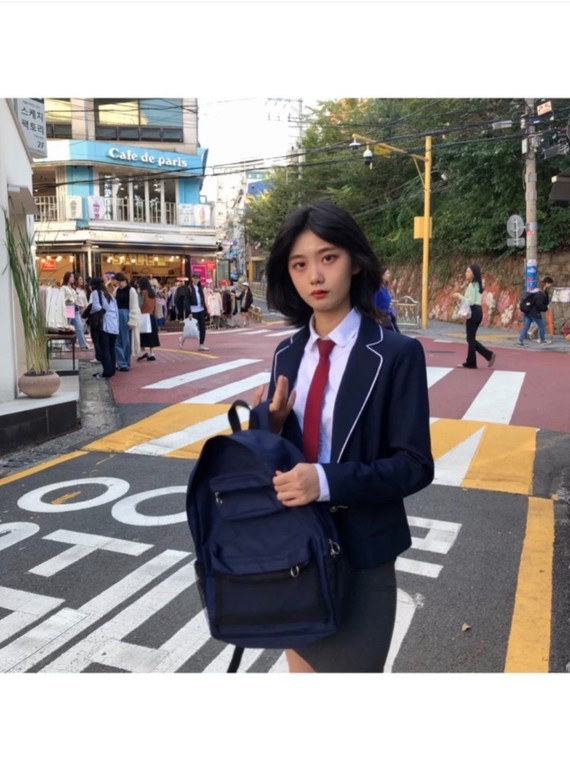 短发发型染烫超好打理的初恋感盐系短发