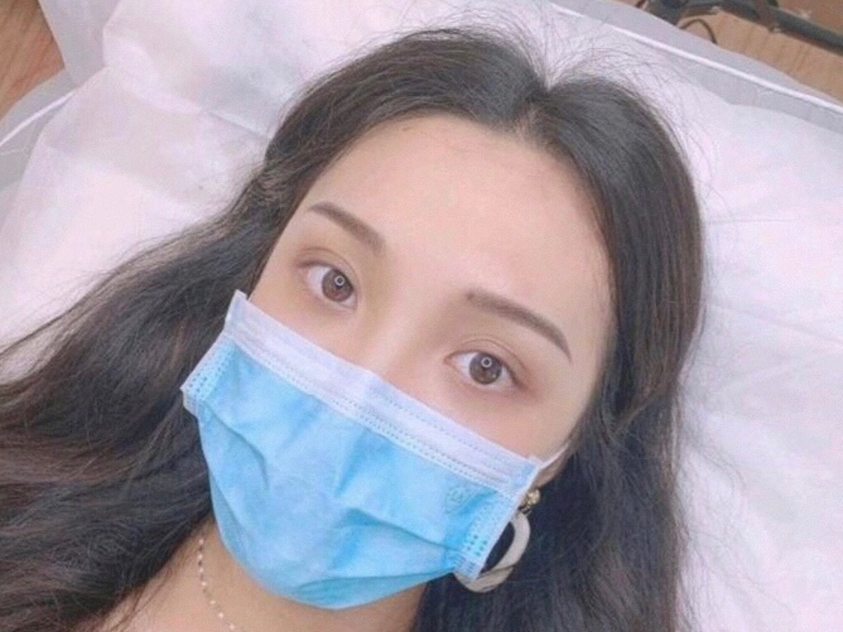 之前一直想纹眉毛,疫情期间一直戴口罩,更加的意识到_圈子-新氧美容