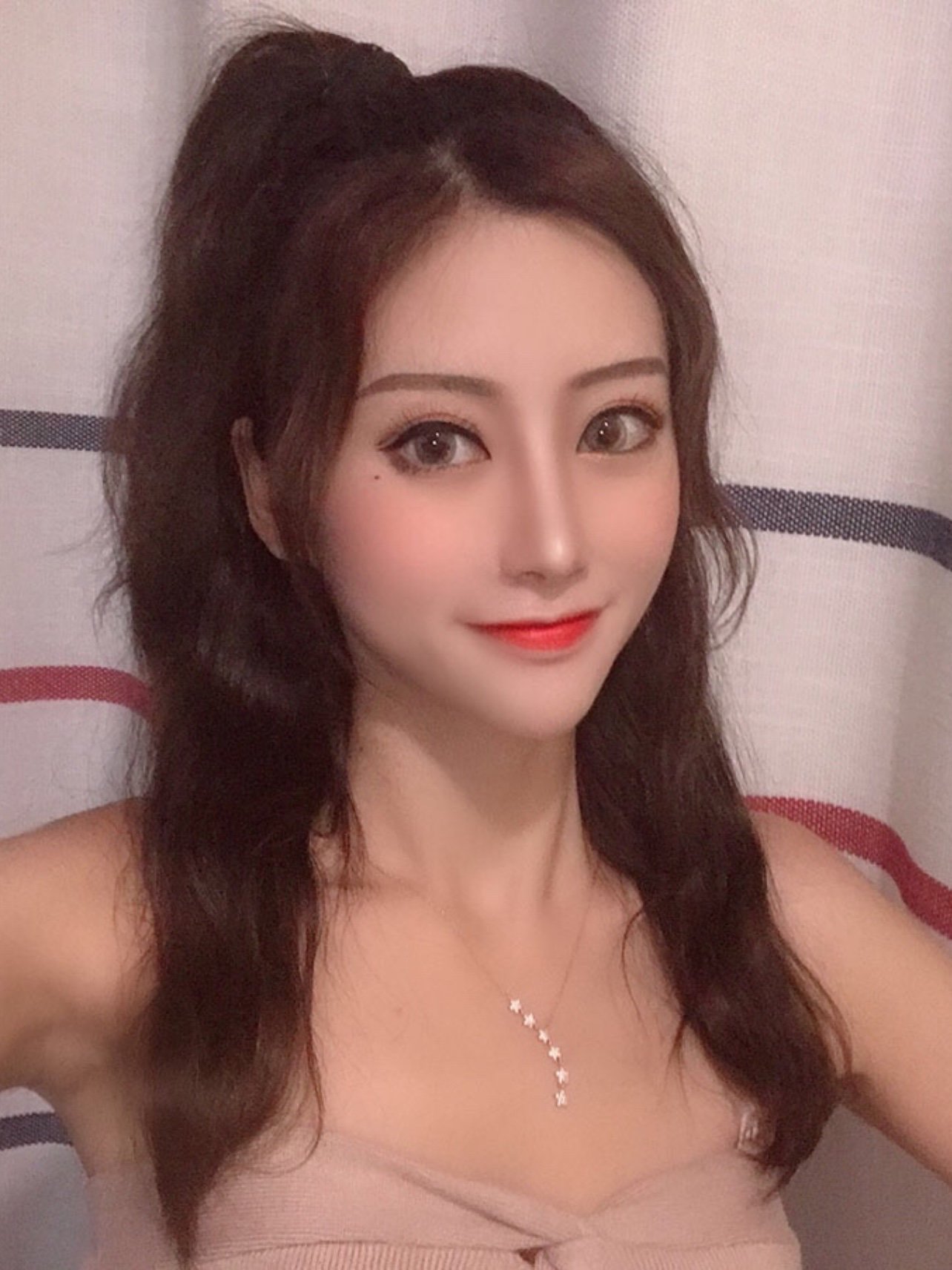 精致的猪猪女孩,怎么能少了肋骨鼻