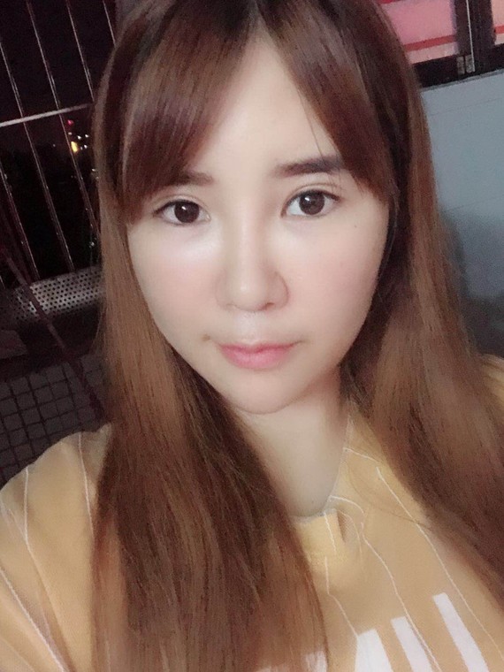 我怎么这么好看,素颜美女来啦,天天开心,专找些医院打那些便宜又好的