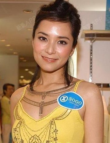 让我们来看一看女明星的唇形,总有一款适合你哦!嘴唇