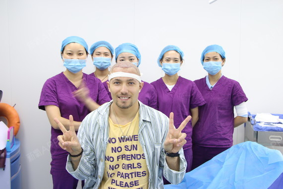 成都恒博植发种植头顶毛发第0天美丽日记-新氧