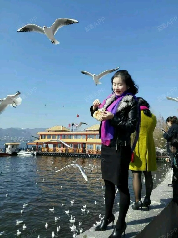 谭雪厕所乳晕漂红第137天美丽日记-新氧v厕所整妹妹一视频simulant图片