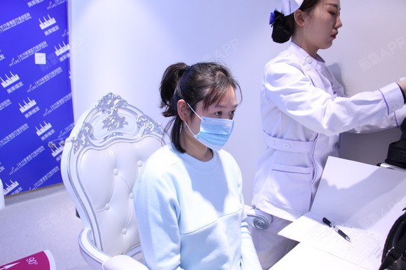 追风少年杨熠赡种植发际线第1天美丽日记-新氧