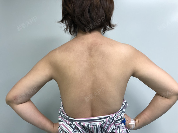 斑斓多彩的衣服,却奇葩穿不了一年四季,看过最