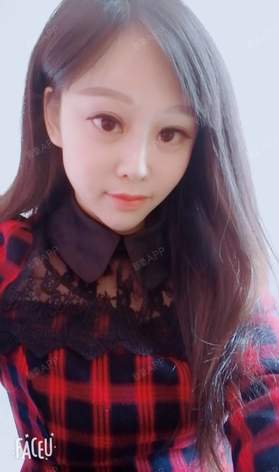 斑斓多彩的衣服,却奇葩穿不了一年四季,看过最