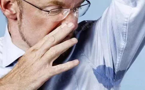 造成腋臭疾病发生的原因原来是遗传是导致腋臭