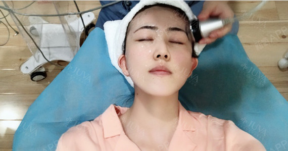 #仪式感生活就去这#肌肤敏感治疗#红光#纳米