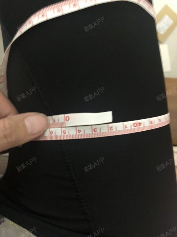 这两天感觉腿又有些肿了,不过淤青消了很多,就剩膝盖