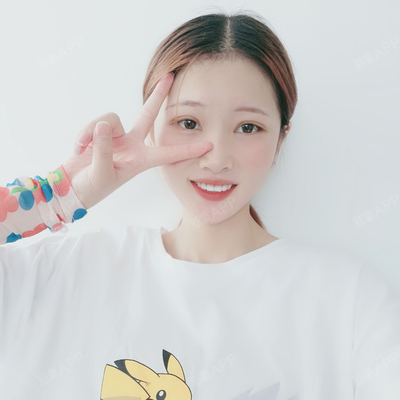 哇塞今天真是变化很大呦,早上起来就惊呆了,乍眼一看_圈子-新氧美容
