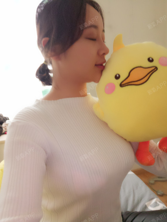 小姐姐自体脂肪隆胸真人案例