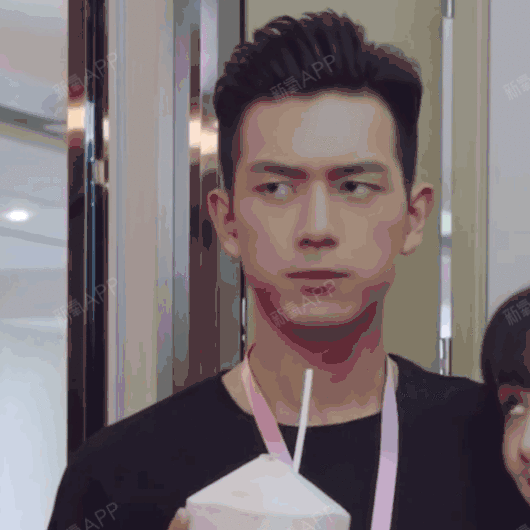 如何评价#李现#在《亲爱的,热爱的》中的表现?