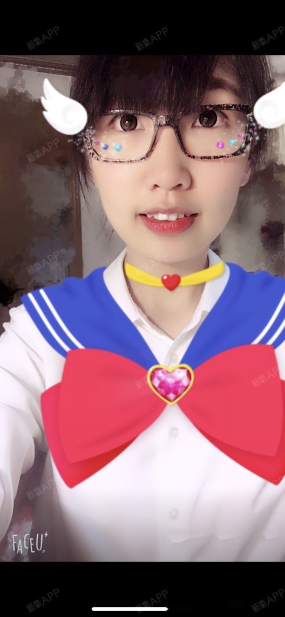 带小钢牙不丑的呀!