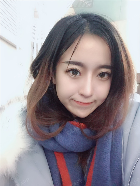 猫眼女孩魅惑可爱慵懒美丽,很多女孩都想拥有一双漂亮的猫眼但是往往