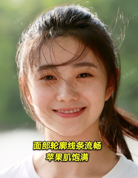 新晋谋女郎刘浩存,灵气感体现在哪?