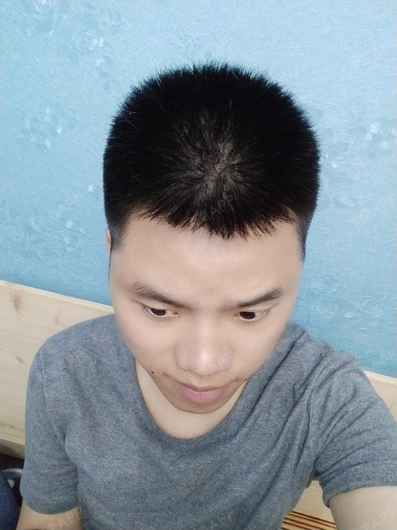 是不是长得丑的女生才在乎男生的颜值而长得漂亮的女生不在乎?