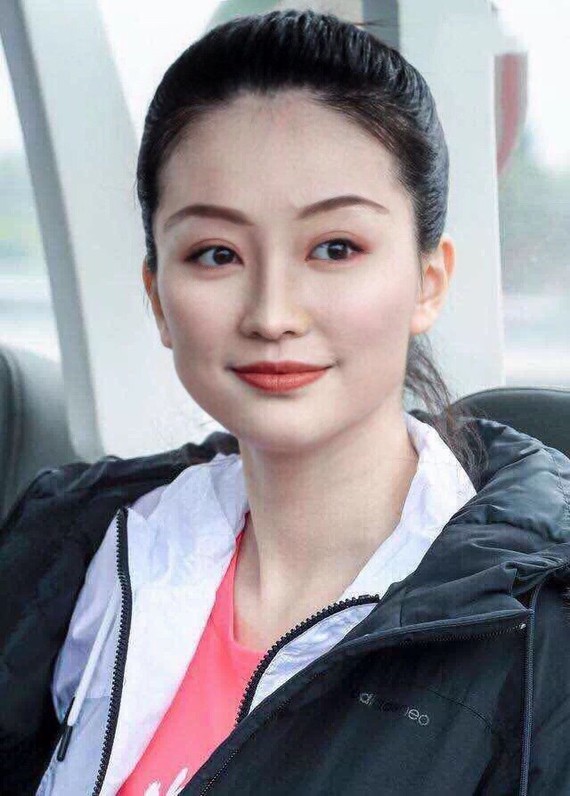 #帮邻家女乔欣变身大美人#主要以骨相调整为