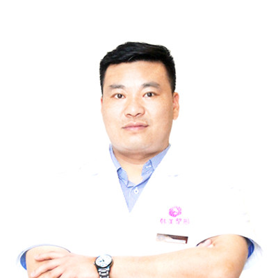 瘦脸针第七天,咬肌软化很多,用力咬合用手可以感受到