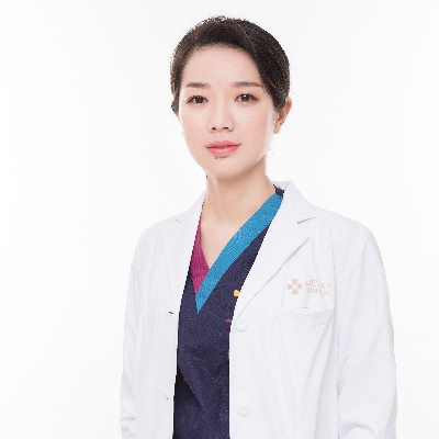 李婷医师 优享国际口腔连锁          擅长:眼部整形 胸部整形 失败