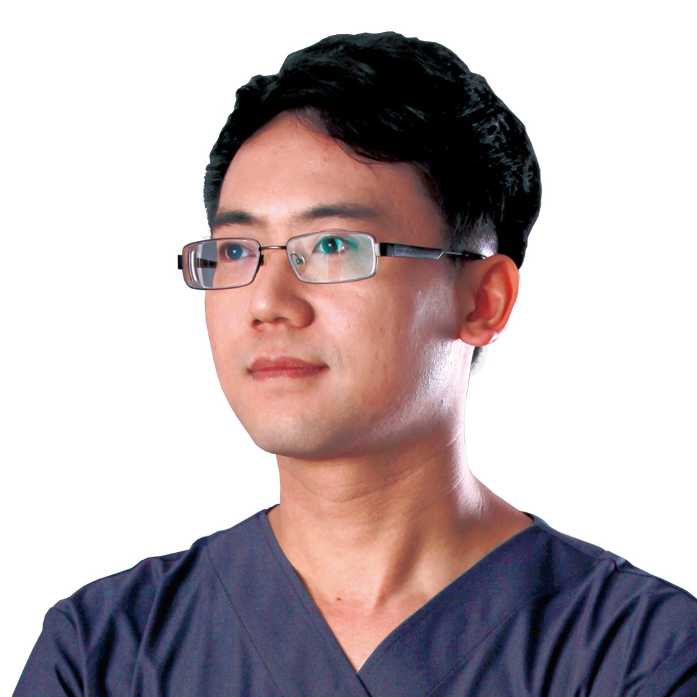 刘松林医师 北京德倍尔口腔          擅长:眼部整形 胸部整形 失败