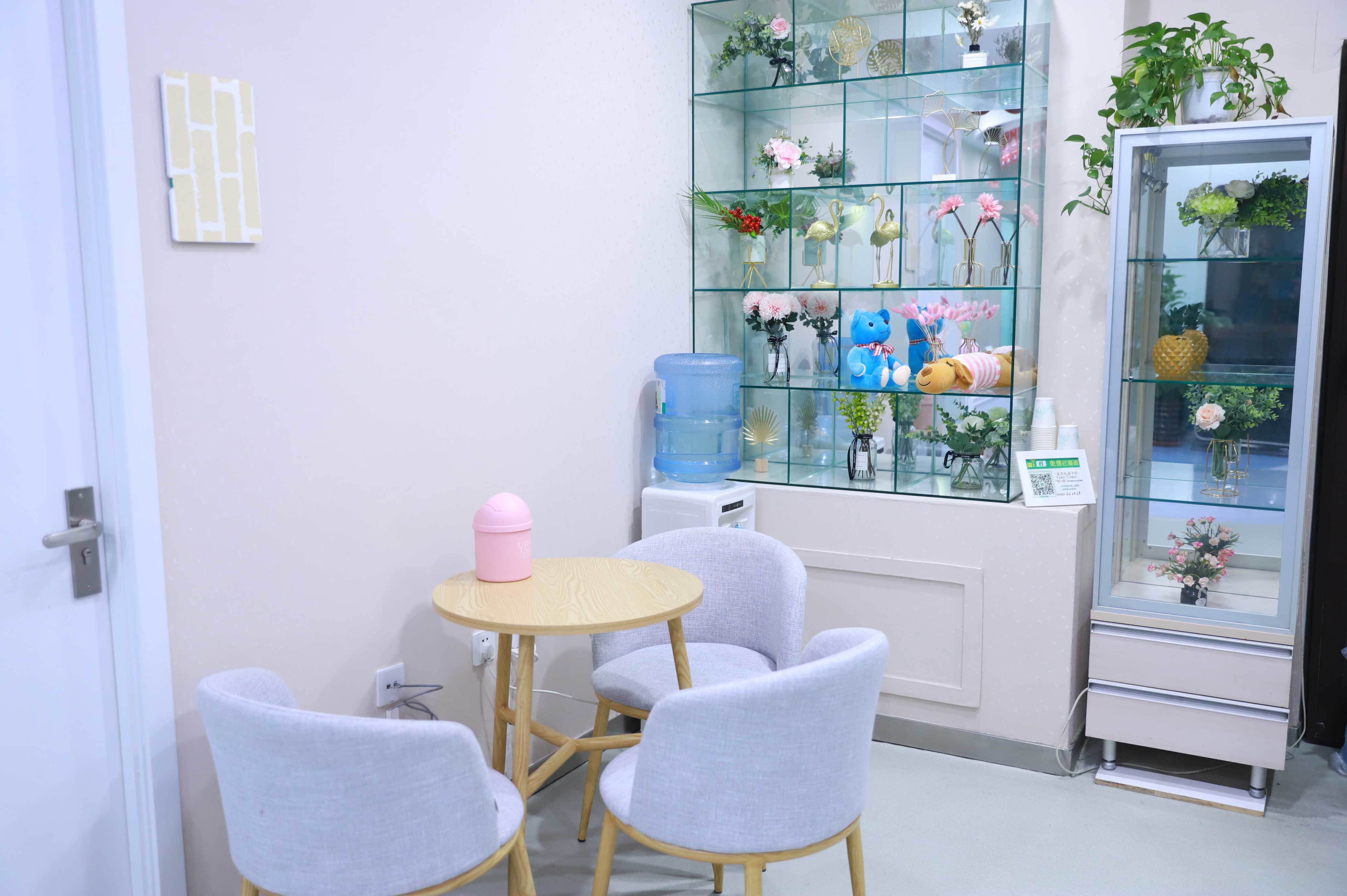 【硅胶隆鼻】万和【假体隆鼻】/艳冠 假体隆鼻 山根挺俏 线条有曲线